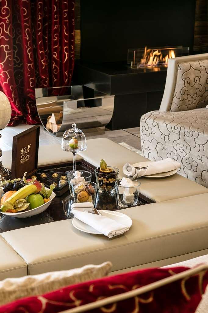 Hotel Ultima 5*