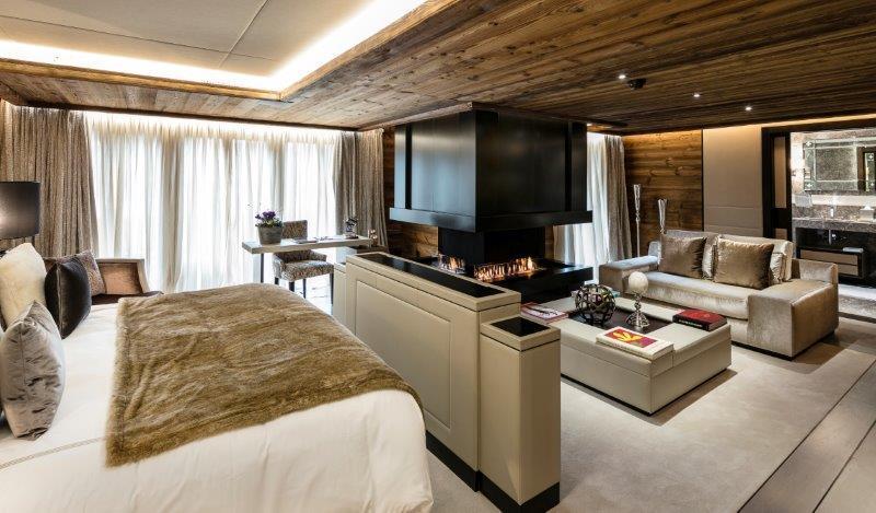 Ultima Hotel