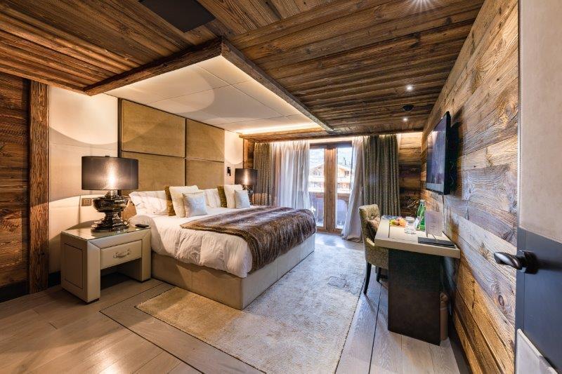 Ultima Hotel 5*