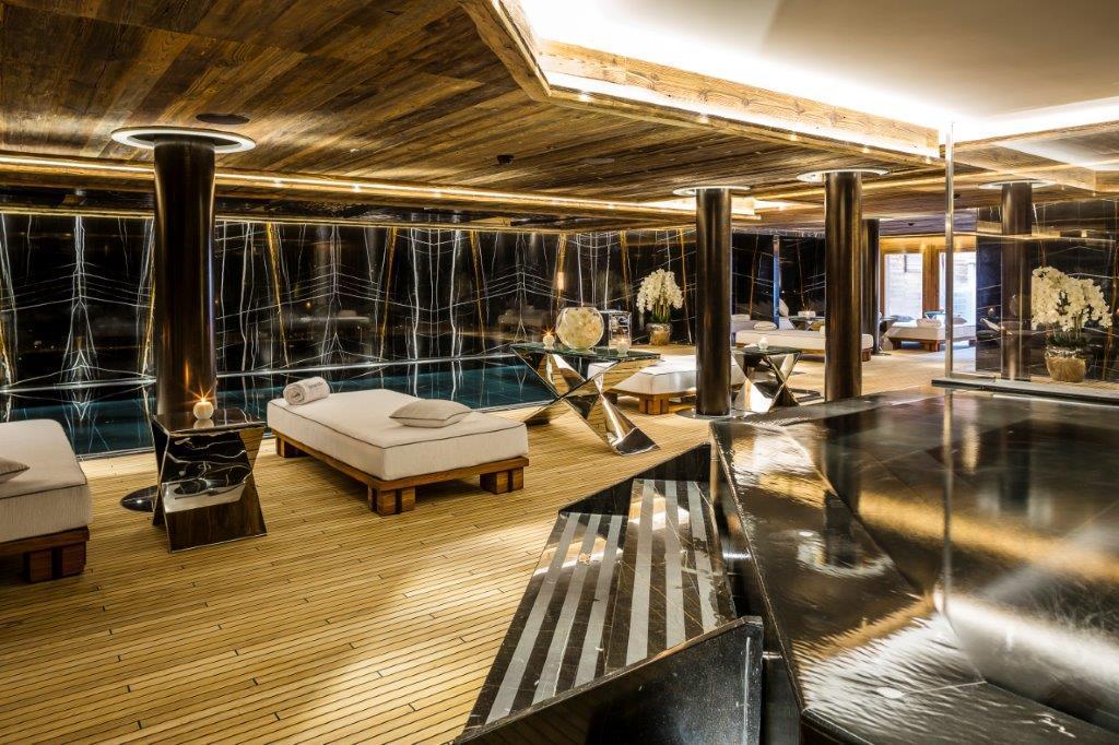 Hotel Ultima 5*